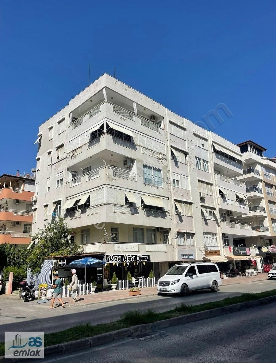 Manavgat Aşağı Hisar Satılık Daire MANAVGAT AŞAĞI HİSAR GÜLLÜK CAD.ÜZERİNDE 3+1 SATILIK DAİRE