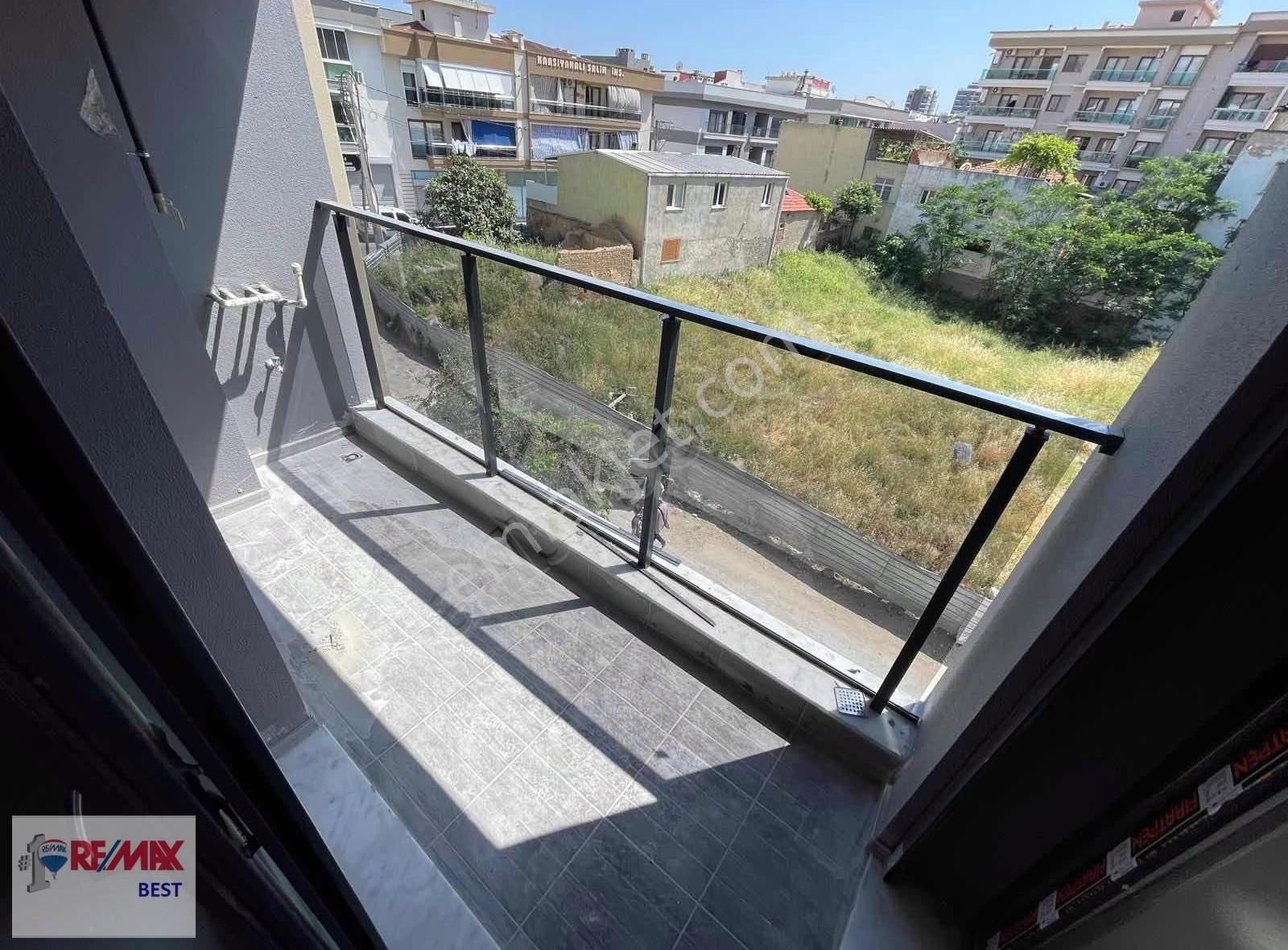 Karşıyaka Örnekköy Satılık Daire KARŞIYAKA ÖRNEKKÖY'DE 2+1 SIFIR DAİRE