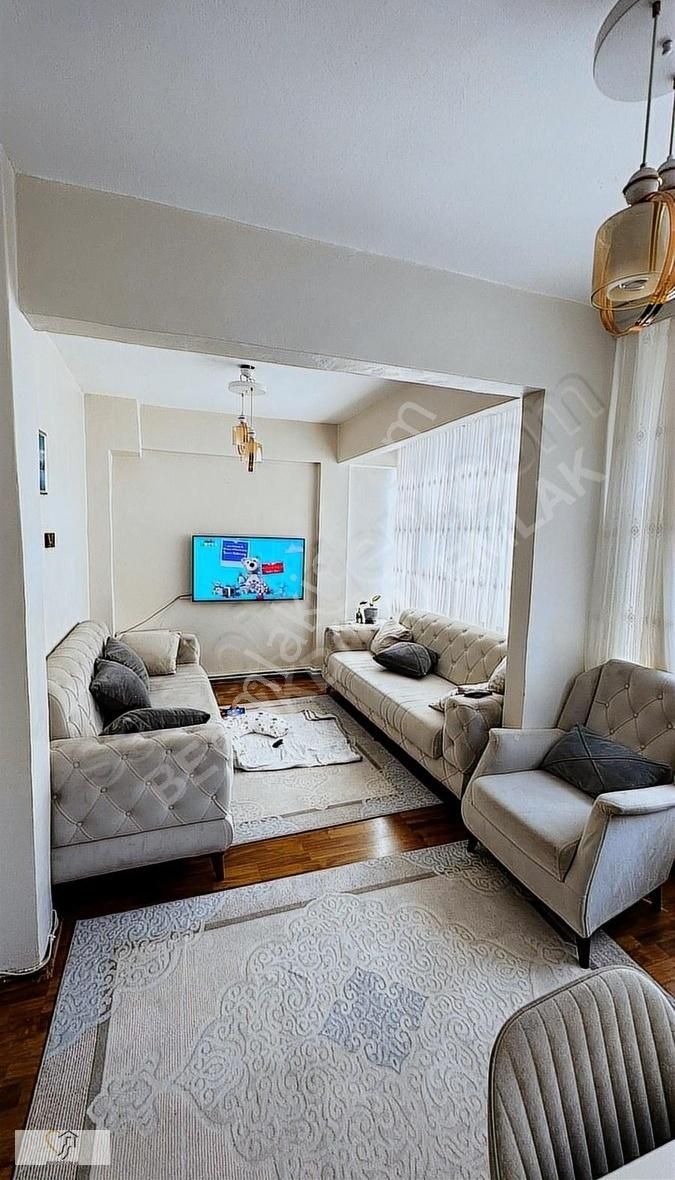 Fatih Sümbül Efendi Satılık Daire FATİH KOCAMUSTAFAPAŞA MAH 80 m2 2+1 SATILIK DAİRE