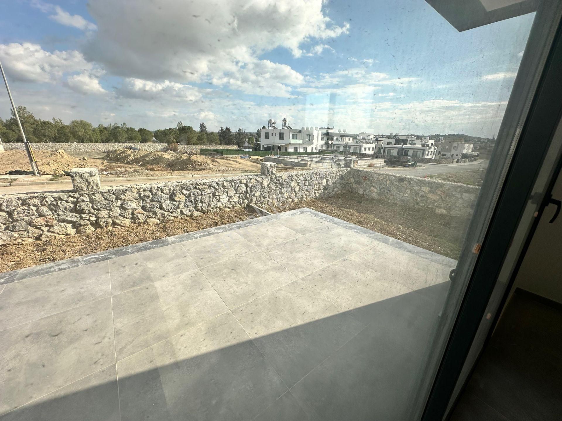 Kıbrıs Alyköyde M Üstakil Tadınd A Satılık İkiz Villa Ebeveyn