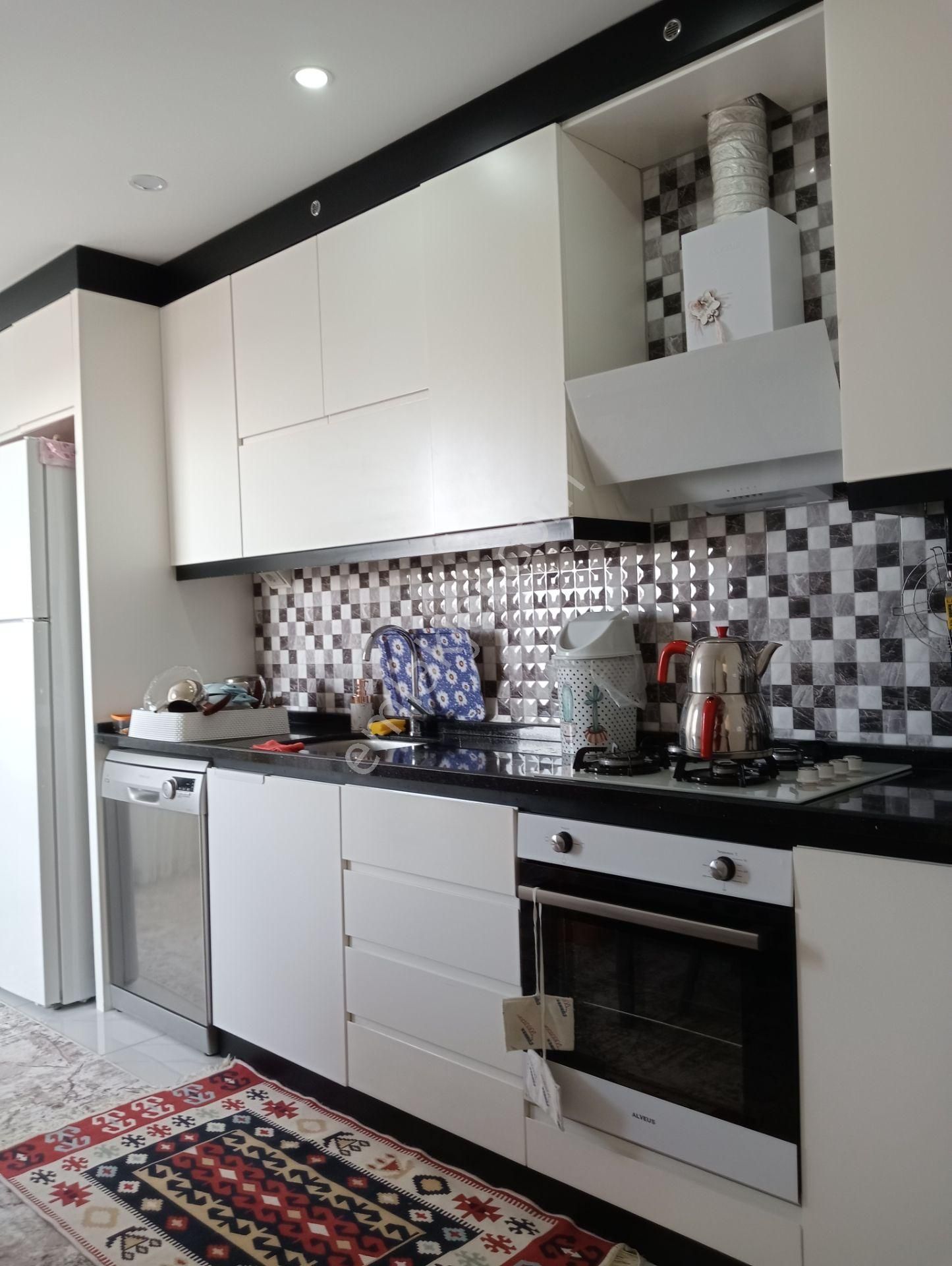 Merkezefendi Çakmak Satılık Daire  ÇAKMAK MAHALLESİN'DE 2+1 , 90 M², 4 YILLIK SATILIK DAİRE