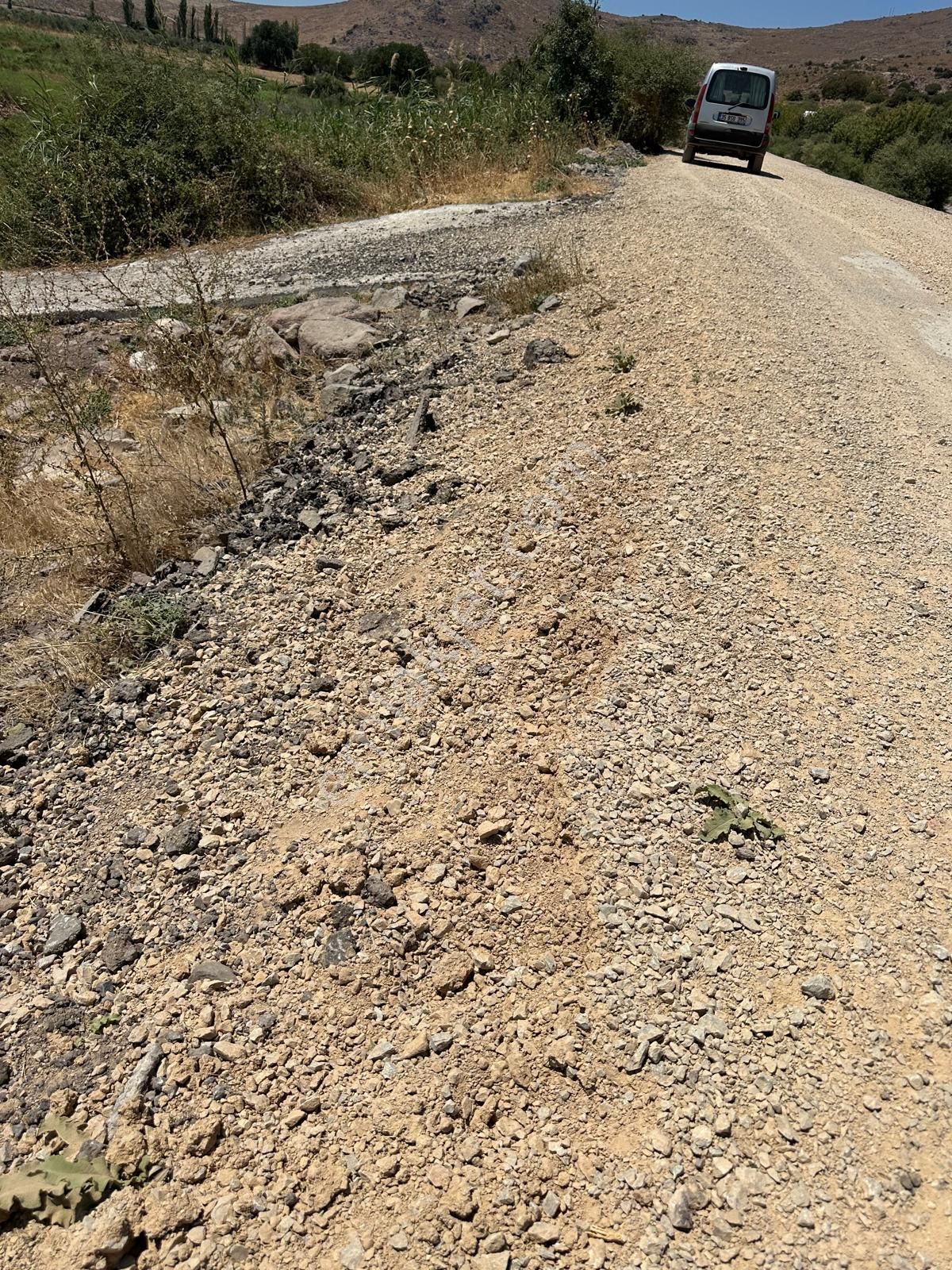 300 Dönüm Meraya Sınır Hayvancılığa Uygun - Görsel 8