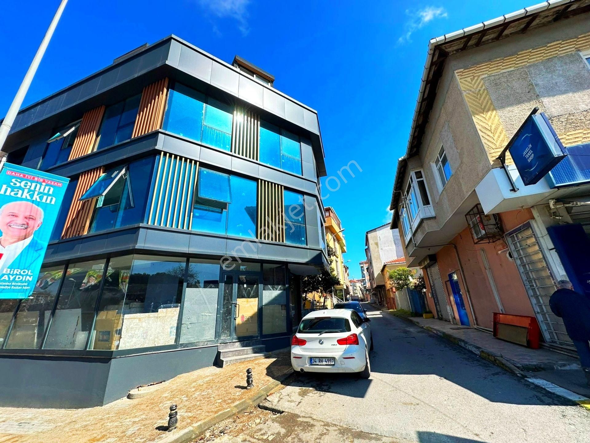 Ataşehir İçerenköy Satılık Bina  ÜSKÜDAR-İÇERENKÖY CAD.SIFIR 3 KATLI DÜKKANLI 520m2 SATILIK BİNA