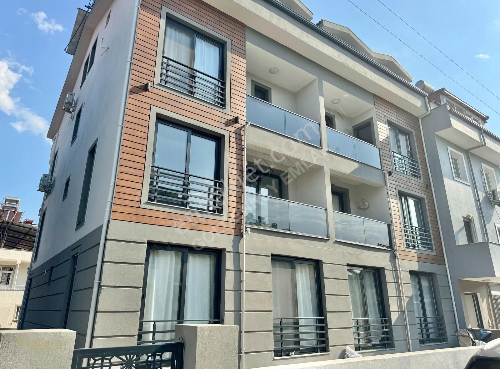 Fethiye Pazaryeri Satılık Daire PAZARYERİ MAHALLESİNDE YENİ 2+1 ARAKAT FIRSAT DAİRE!