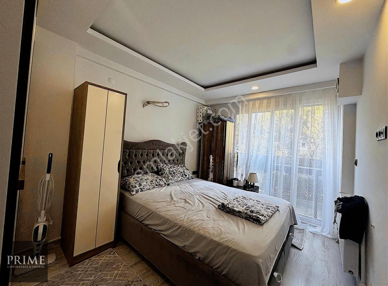 Kuşadası İkiçeşmelik Satılık Daire KUŞADASI MERKEZDE SATILIK 1+1 DAİRE