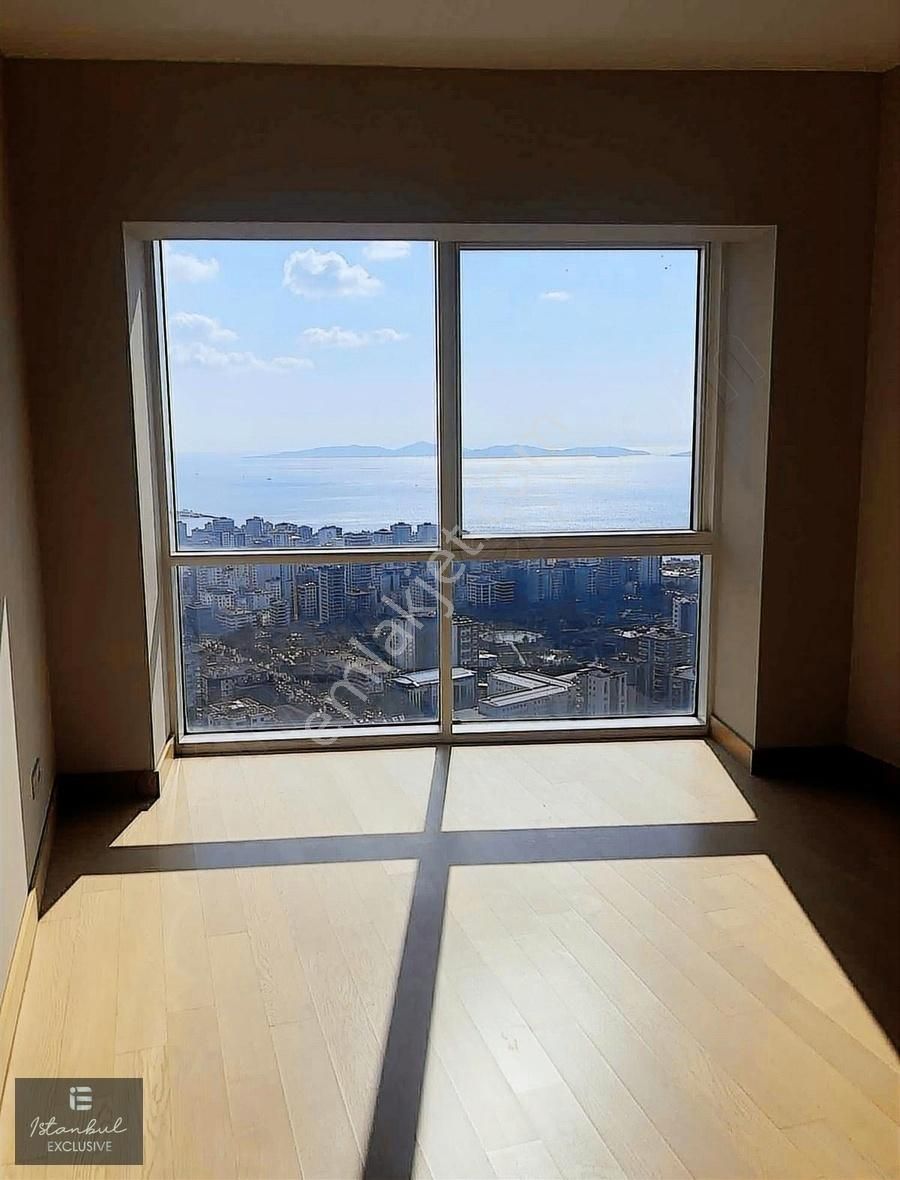 Kadıköy Göztepe Satılık Residence FOUR WINDS EN YÜKSEK 42.KAT FULL DENİZ MANZARALI SATILIK 1+1