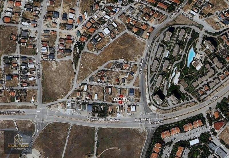 Çankaya Konutkent Satılık Konut İmarlı YAŞAMKENTTE SATILIK ARSA! BULVARA CEPHE 252 M2 KOTLU ARSA