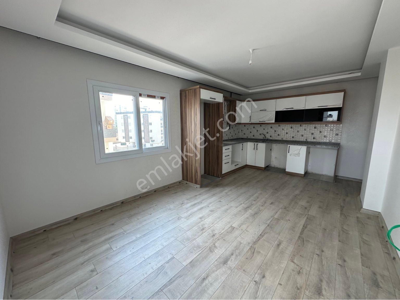 Tarsus Kavaklı Satılık Daire AKSUNDAN KAVAKLI DA SATILIK DAİRE 3+1 120m2 5 KATLI BİNANIN 3.KATI SÜPER FIRSAT