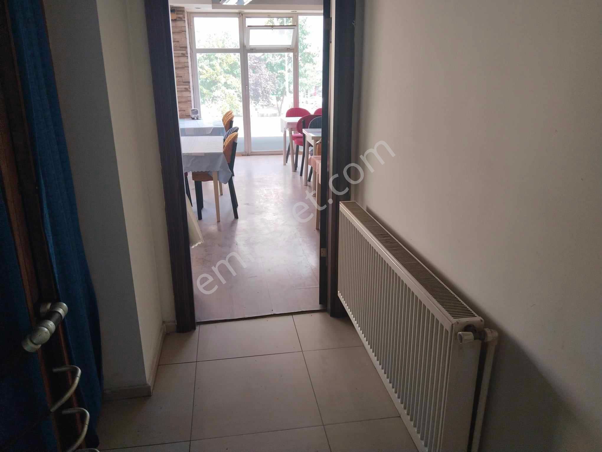 Çetin Emeç Caddesinde Komple Satılık Faal Kebapcı Dükkanı 300 M2 - Görsel 4