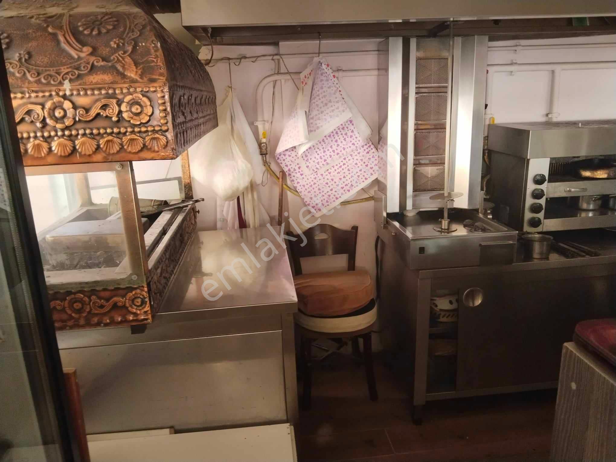 Çetin Emeç Caddesinde Komple Satılık Faal Kebapcı Dükkanı 300 M2 - Görsel 5