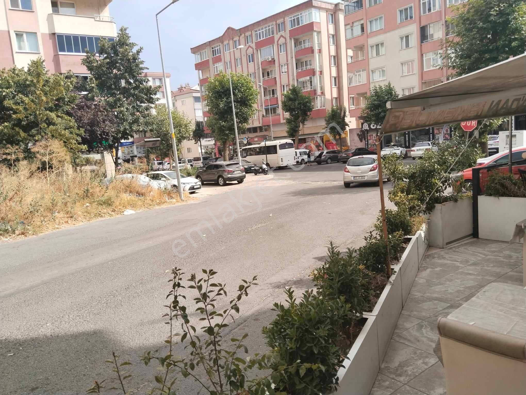 Çetin Emeç Caddesinde Komple Satılık Faal Kebapcı Dükkanı 300 M2 - Görsel 23