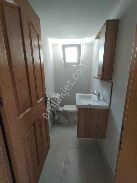 Urlada Merkezi Konumda 4+1 Satılık Lüks Villa - Görsel 8