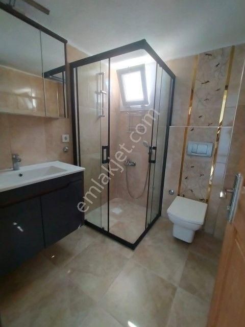 Urlada Merkezi Konumda 4+1 Satılık Lüks Villa - Görsel 7