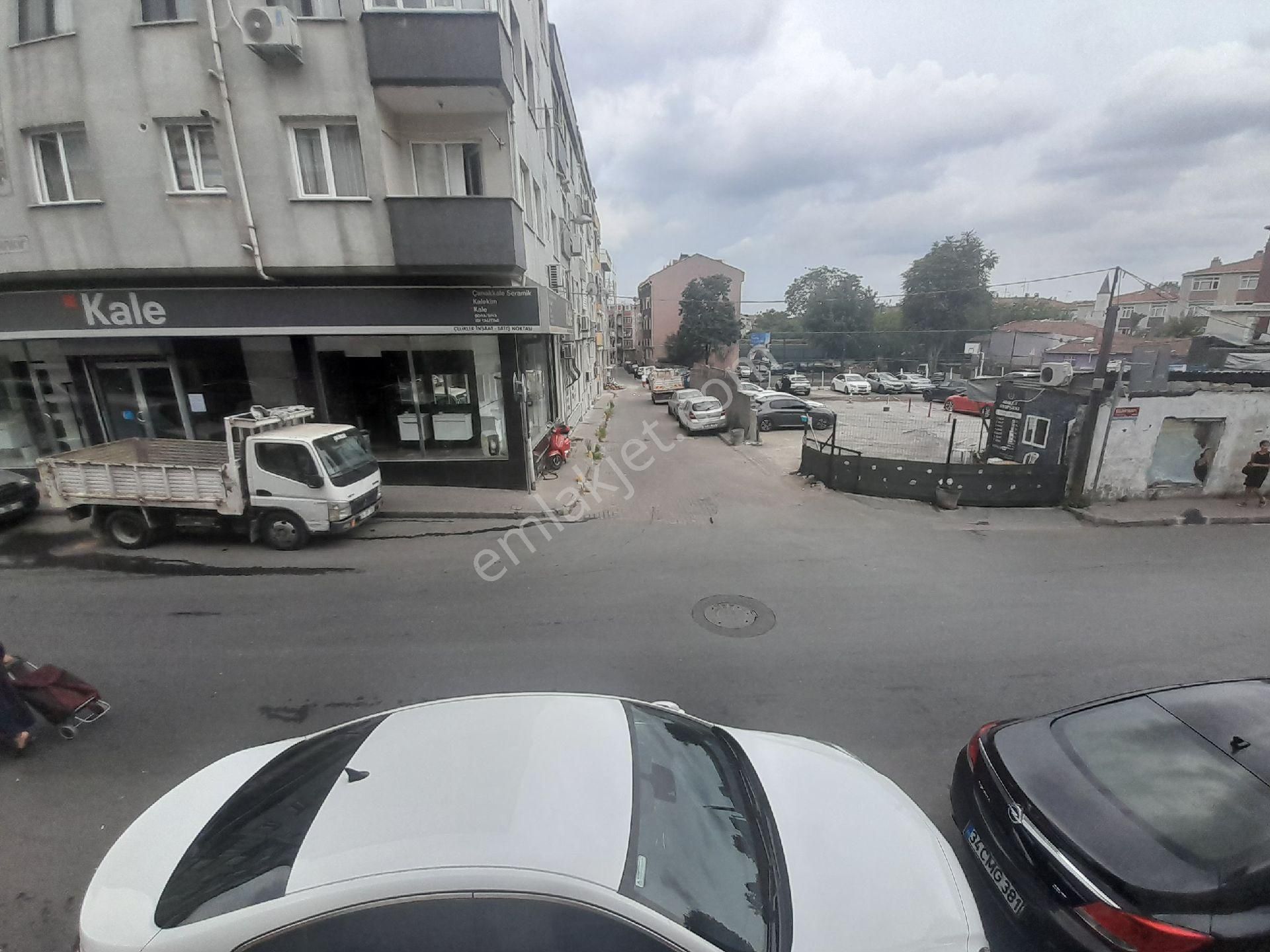 Kocamustafapaşa Seyiitomer Mah Silivrikapi Cad Üzerinde Genış Kat 2+1 Satılık Daire - Görsel 34