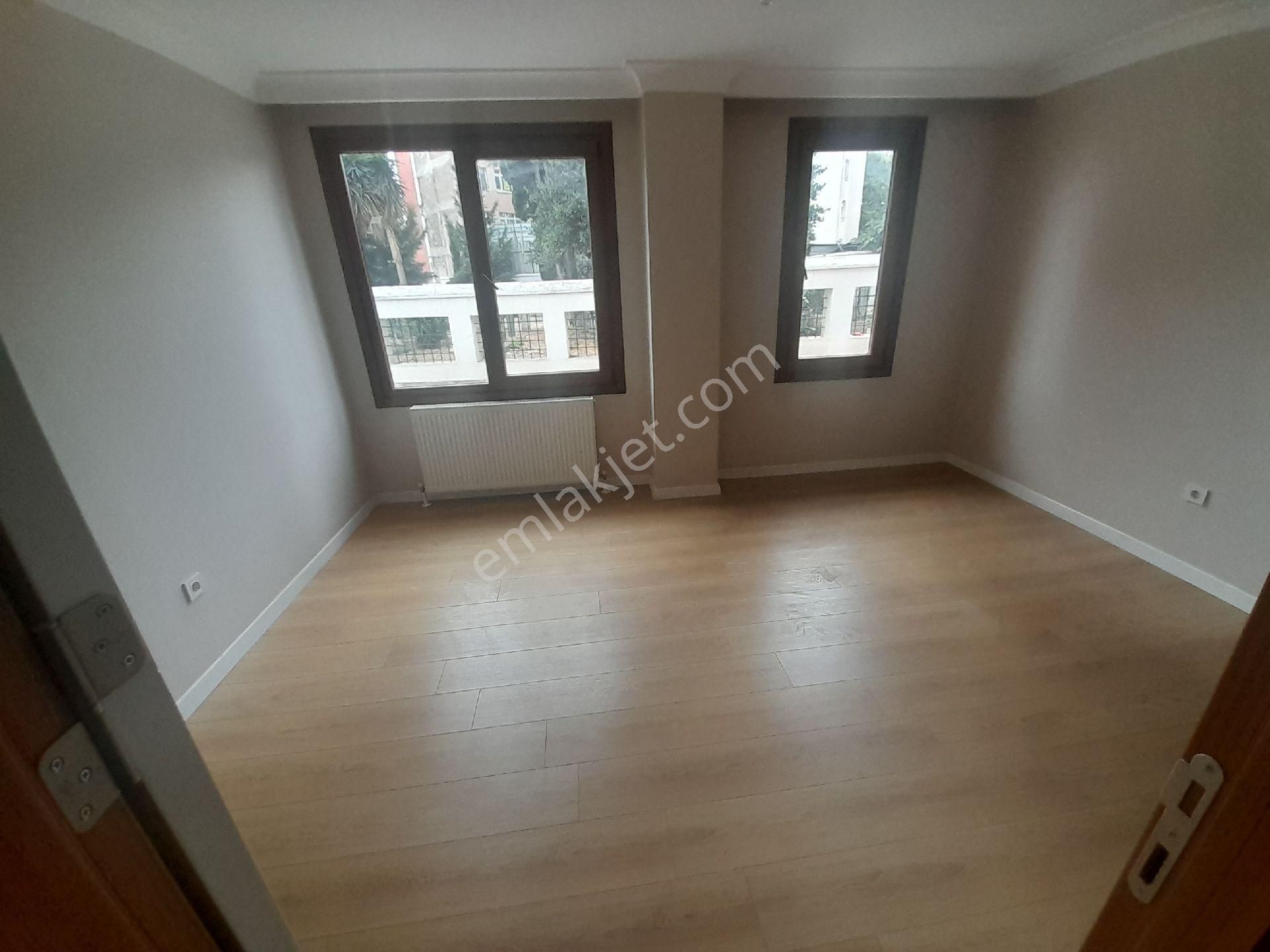 Kocamustafapaşa Seyiitomer Mah Silivrikapi Cad Üzerinde Genış Kat 2+1 Satılık Daire - Görsel 22