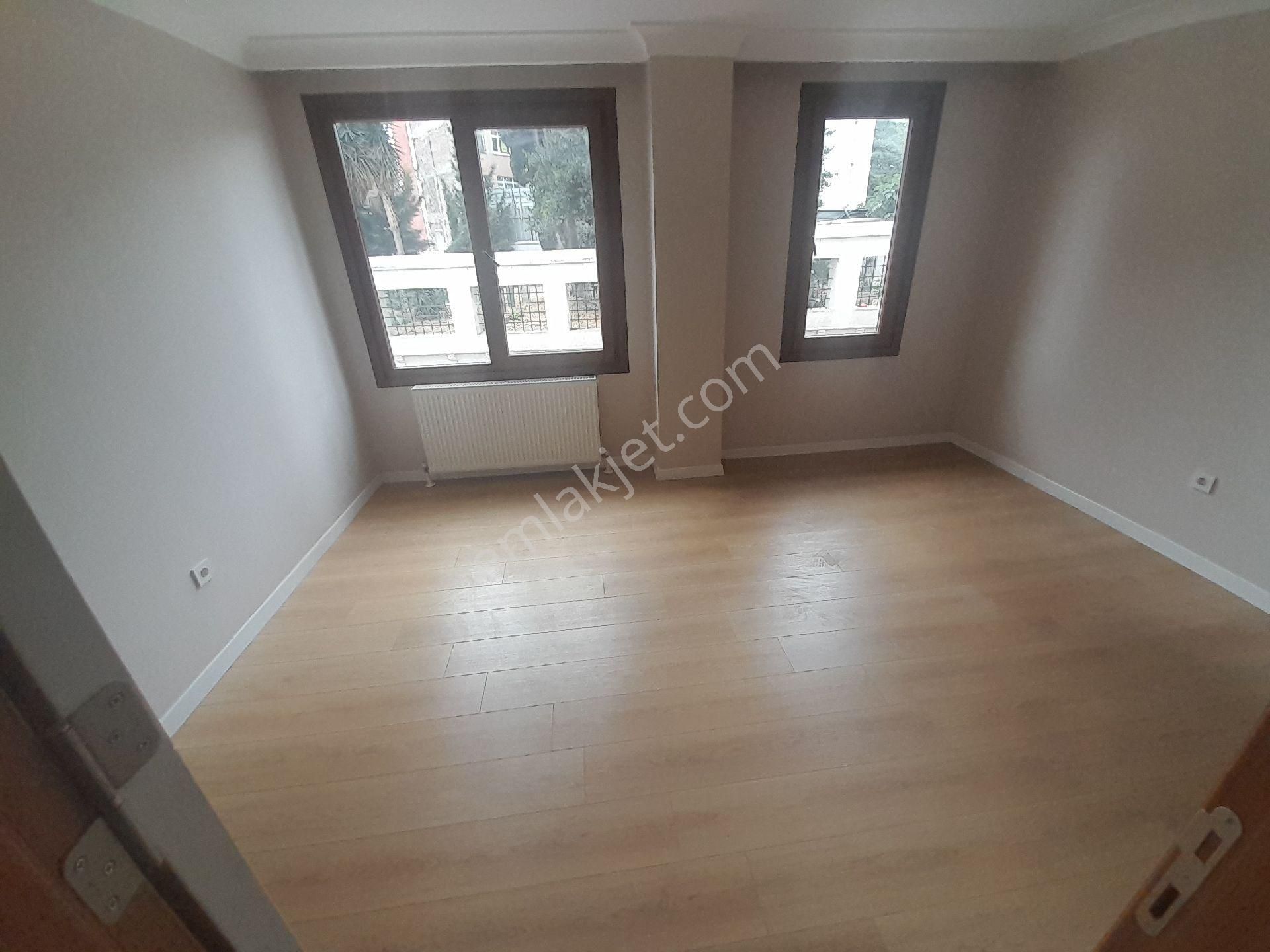 Kocamustafapaşa Seyiitomer Mah Silivrikapi Cad Üzerinde Genış Kat 2+1 Satılık Daire - Görsel 25