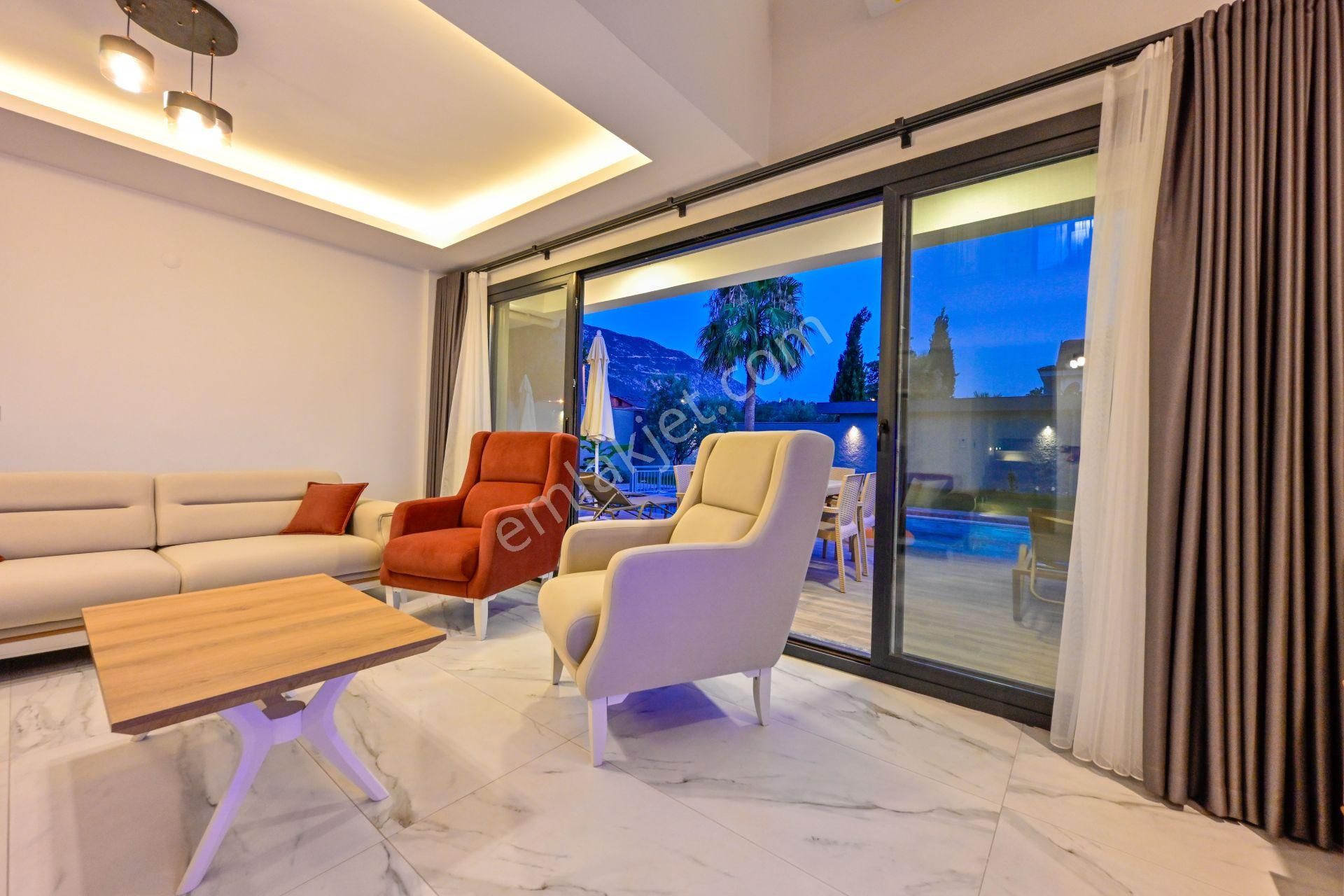 Ölüdeniz'e Yakın Kiralık 3+1 Saunalı Havuzlu Villa Mera-150 - Görsel 17