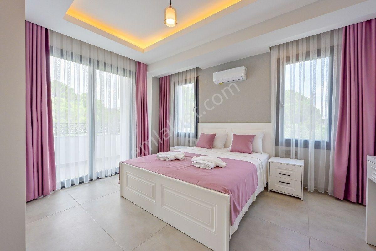 Ölüdeniz'e Yakın Kiralık 3+1 Saunalı Havuzlu Villa Mera-150 - Görsel 22