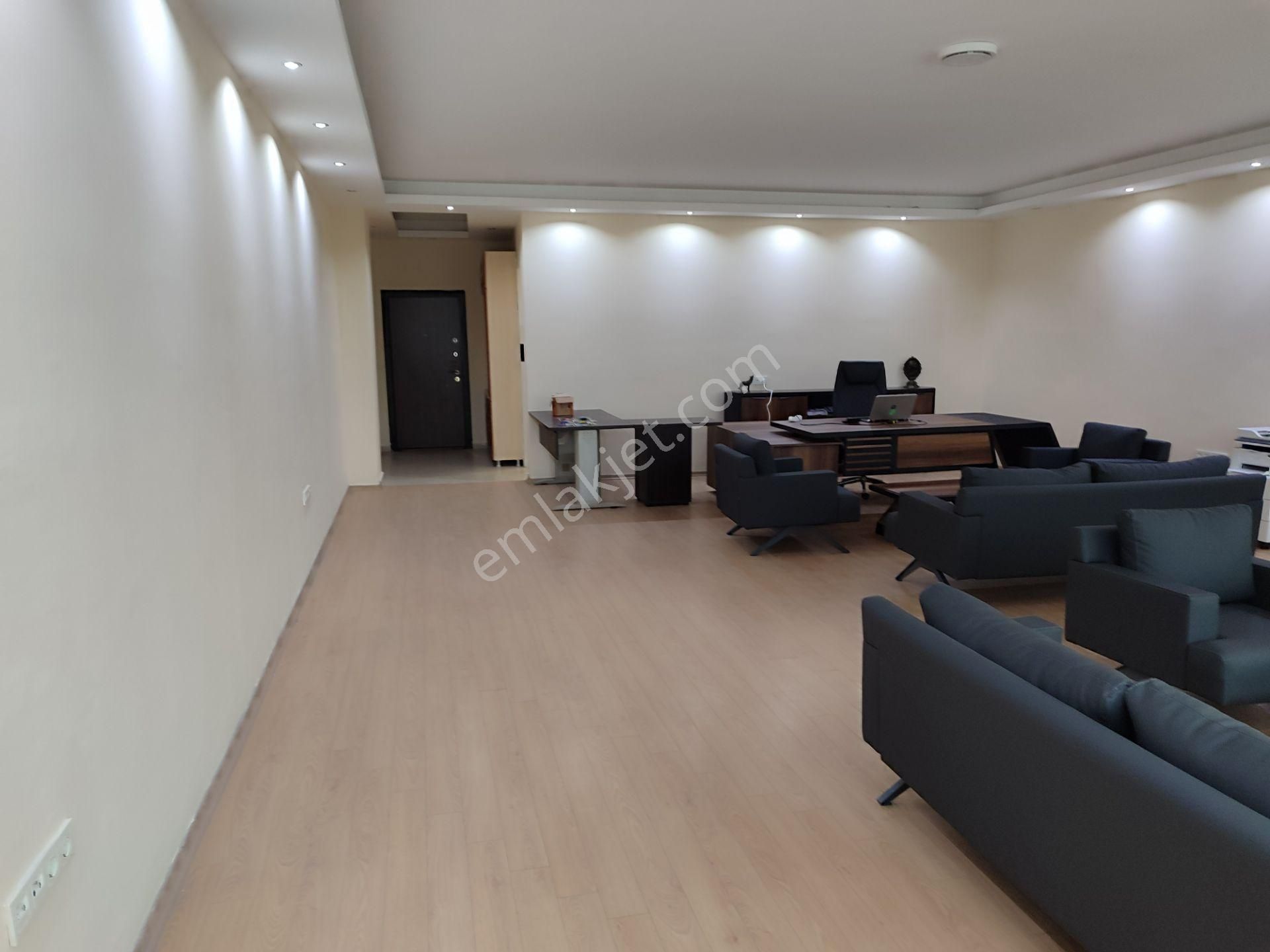 Bornova Kilit İş Merkezi Kiralık Ofisler - Görsel 19