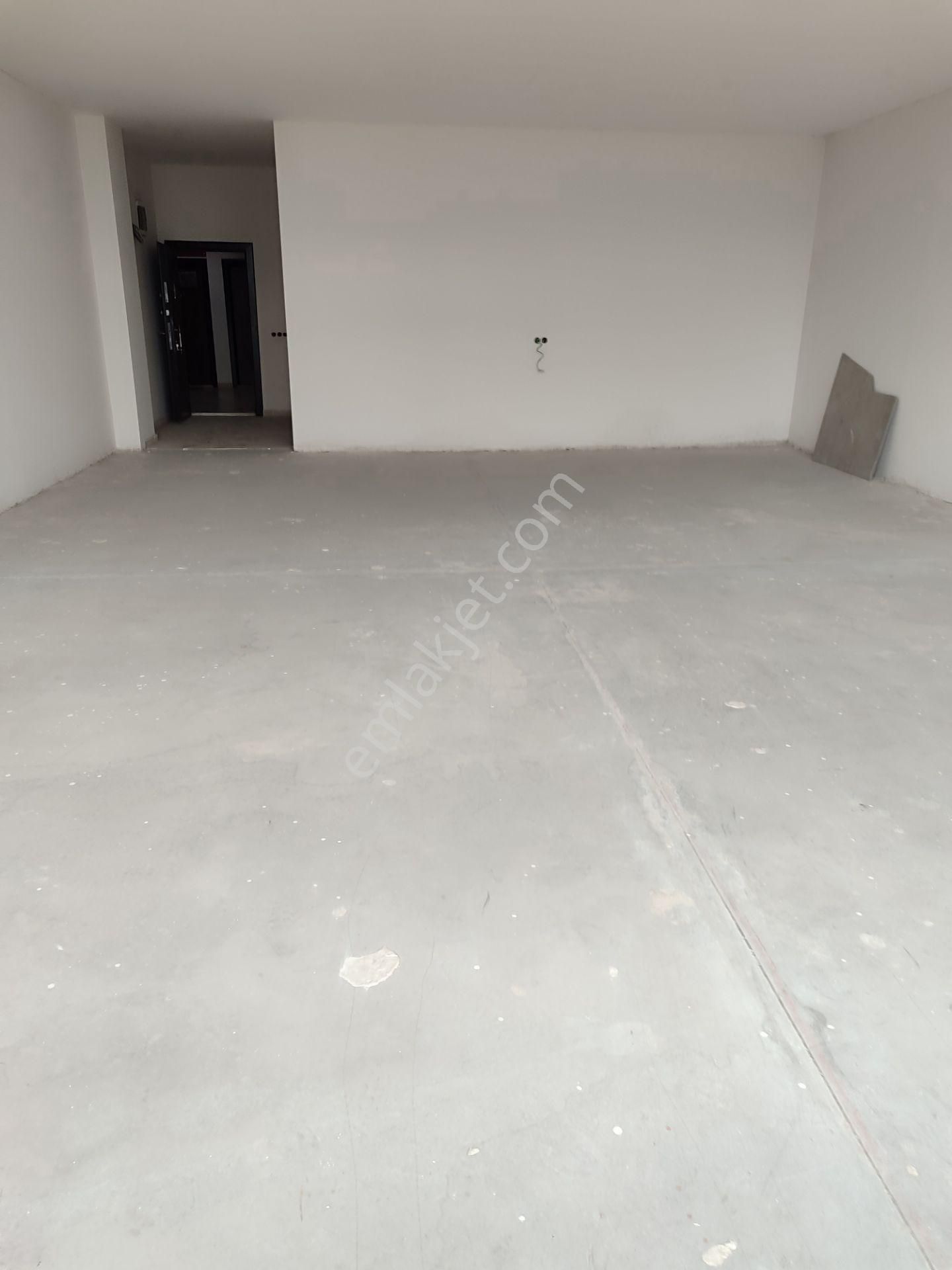 Bornova Kilit İş Merkezi Kiralık Ofisler - Görsel 28
