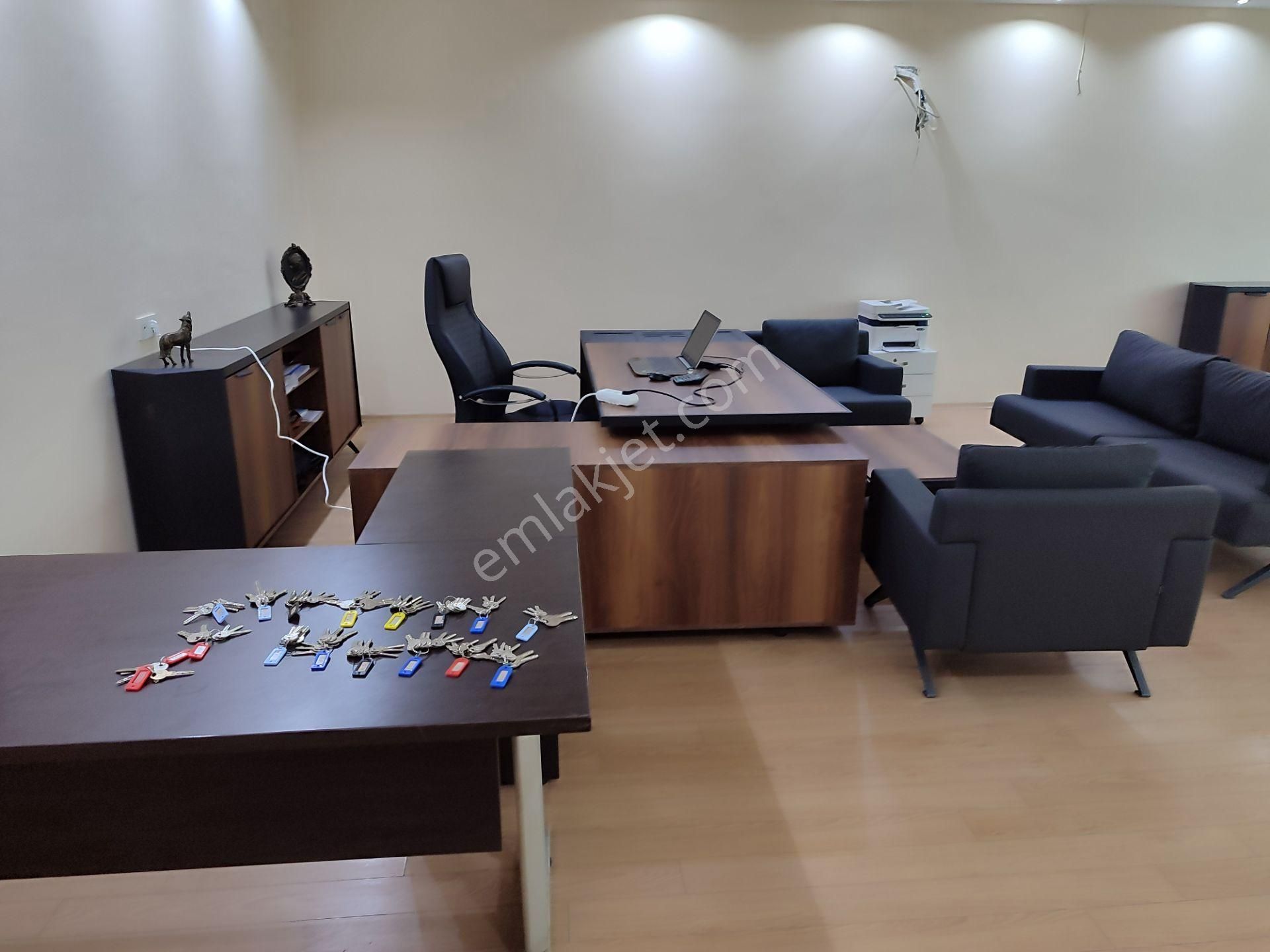 Bornova Kilit İş Merkezi Kiralık Ofisler - Görsel 18