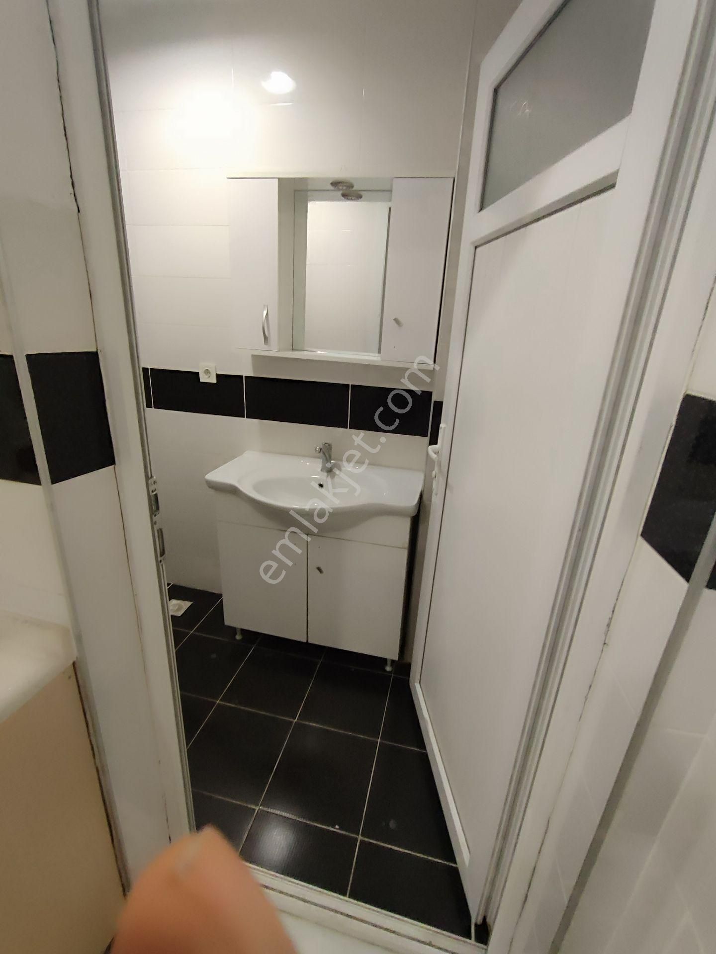 Bornova Kilit İş Merkezi Kiralık Ofisler - Görsel 11
