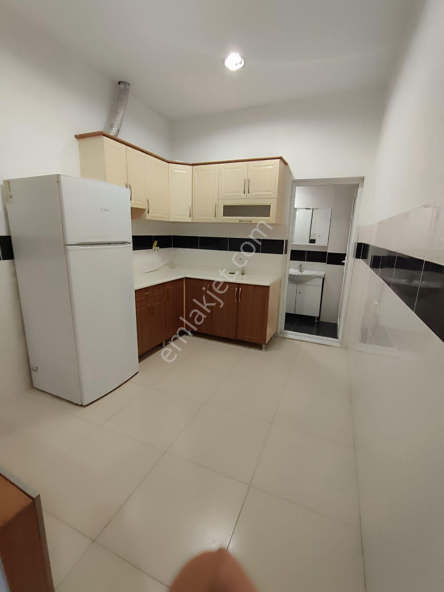 Bornova Kilit İş Merkezi Kiralık Ofisler - Görsel 14