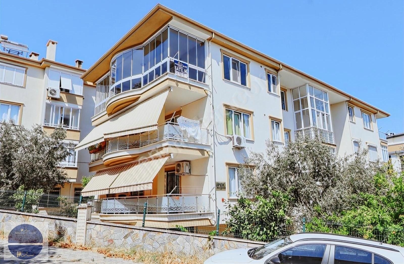 Edremit Altınoluk Satılık Yazlık MAHMUT İŞLER'DEN ALTINOLUK MERKEZDE SATILIK 3+1 DAİRE