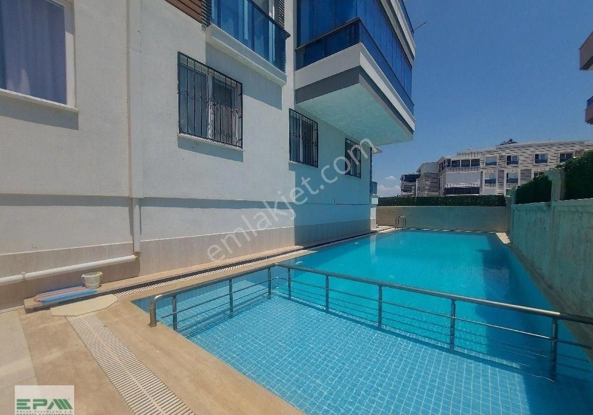 Didim Efeler Satılık Daire DİDİM EFELERDE PARK CEPHELİ HAVUZLU EŞYALI YÜKSEK GİRİŞ 2+1 DAİRE