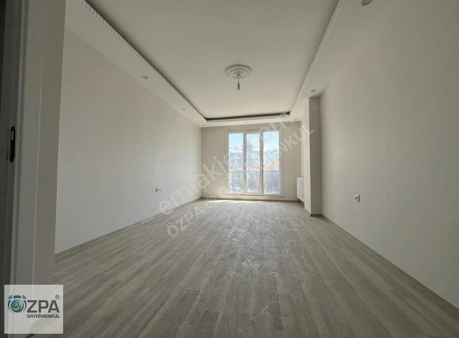 Küçükçekmece İstasyon Satılık Daire ÖZPA GAYRİMENKUL İSTASYON MAH. 1.KAT 2+1 90 M² SATILIK DAİRE