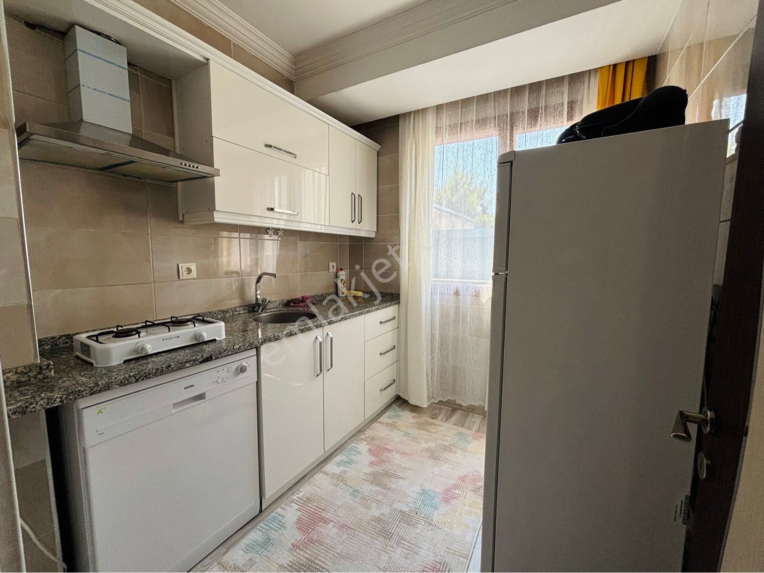 Re/max Target’tan Kiralık Eşyalı, Balkonlu, Arakat, Kampüs Yanı 2+1 Daire - Görsel 8