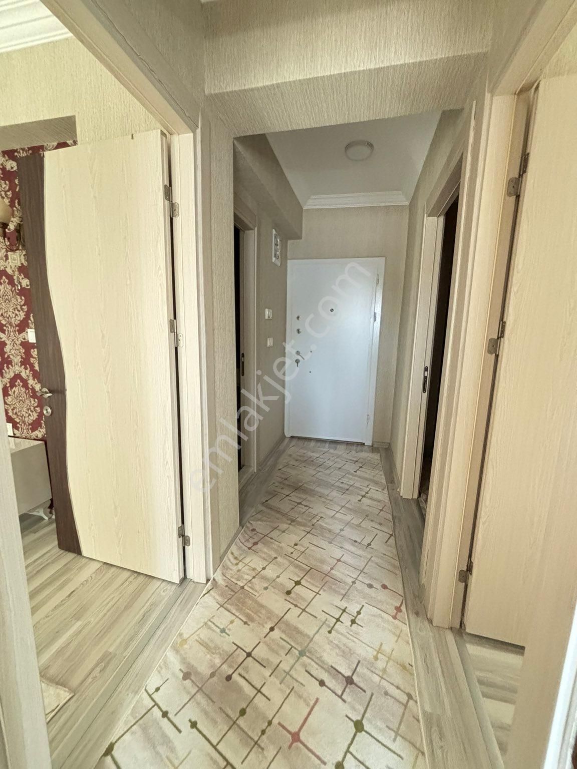 Re/max Target’tan Kiralık Eşyalı, Balkonlu, Arakat, Kampüs Yanı 2+1 Daire - Görsel 9