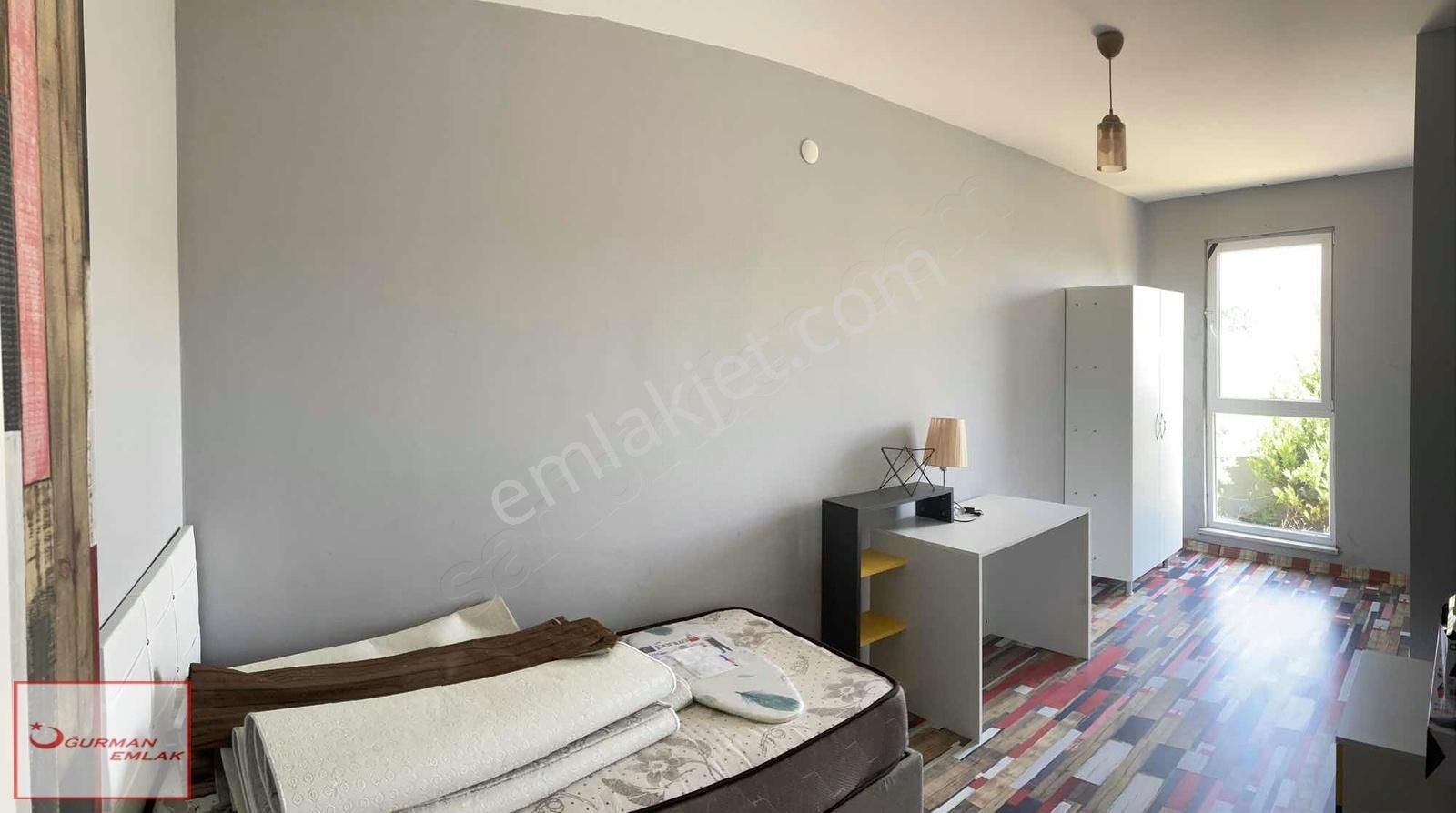 Kırklareli Merkez Cumhuriyet Kiralık Daire UĞURMAN EMLAK'TAN SİTE İÇERİSİNDE KİRALIK 1+1 EŞYALI DAİRE