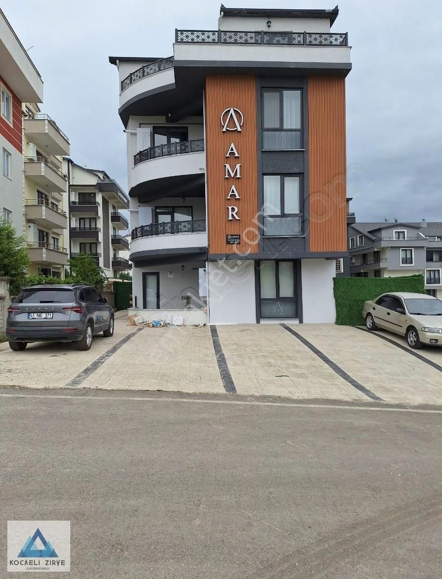 Başiskele Yeşilyurt Satılık Daire BAŞİSKELE BUCADDE AVM YANINDA 2+1 SIFIR ARAKAT DAİRE