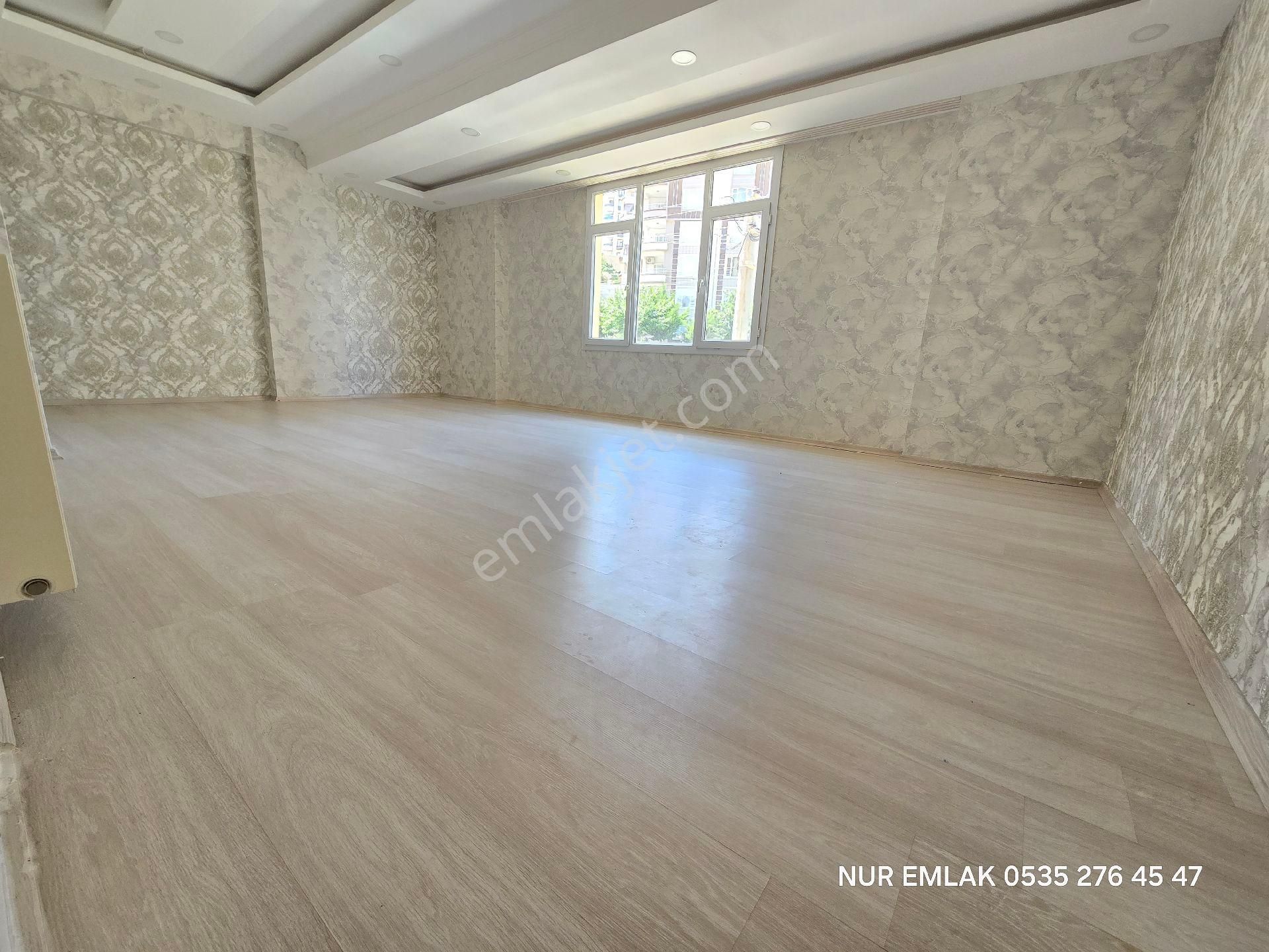 Karaköprü Doğukent Kiralık Daire Karaköprü Doğukentte 2.35 Mt Yola Yakın 4+1 Tekli Kiralık Daire **nur Emlak **