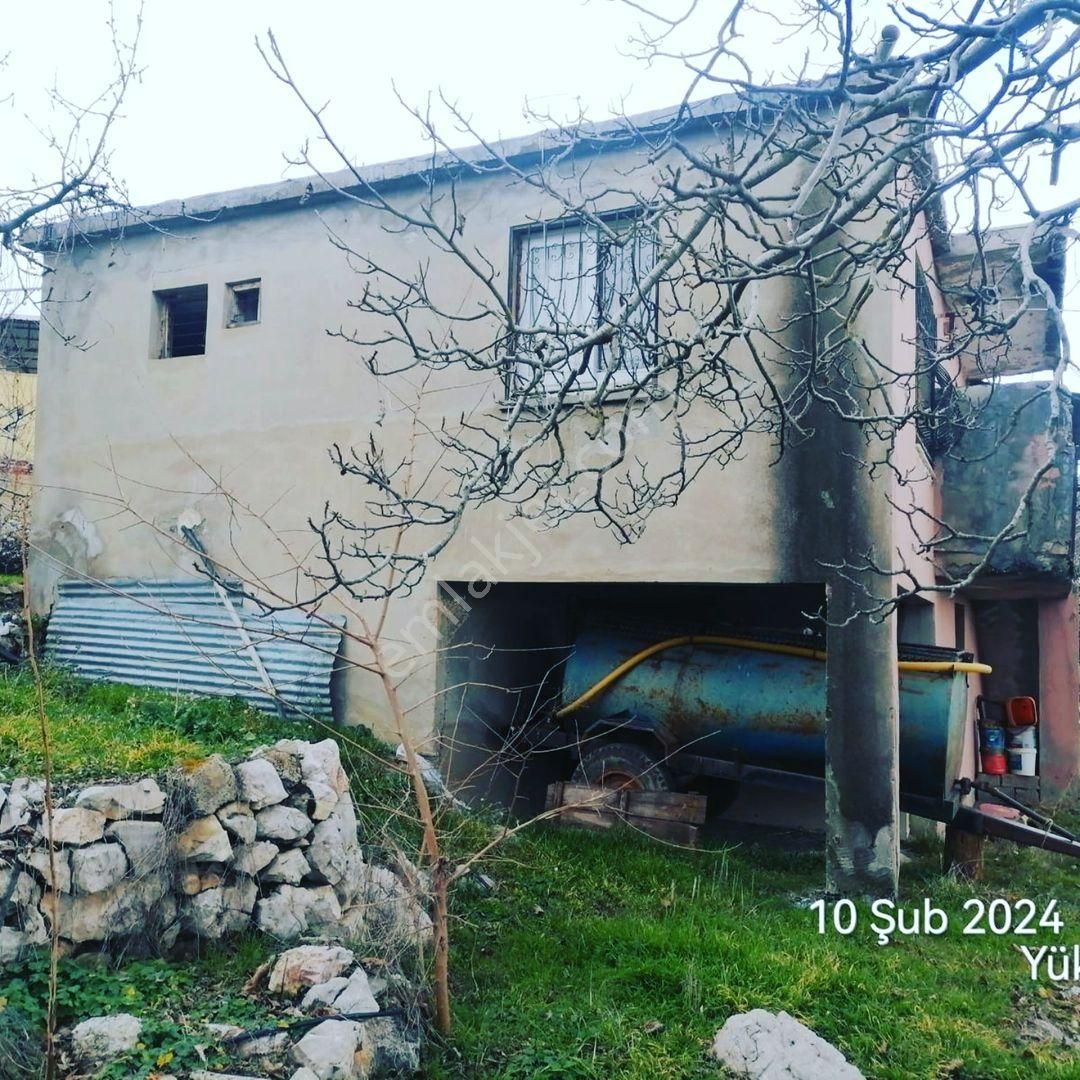 Akdeniz Mesudiye Satılık Daire YÜKSEKOLUK YAYLASINDA 1.463M2 ARSA  İÇİNDE  İKİ KATLI EV HAZIR EKİLİ MEYVE AĞAÇLARI KELEPİR FİYAT