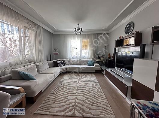 Buca Menderes Satılık Daire ADNAN KAHVECİ CADDESİ ÜZERİNDE TADİLATLI SATILIK 3+1 DAİRE