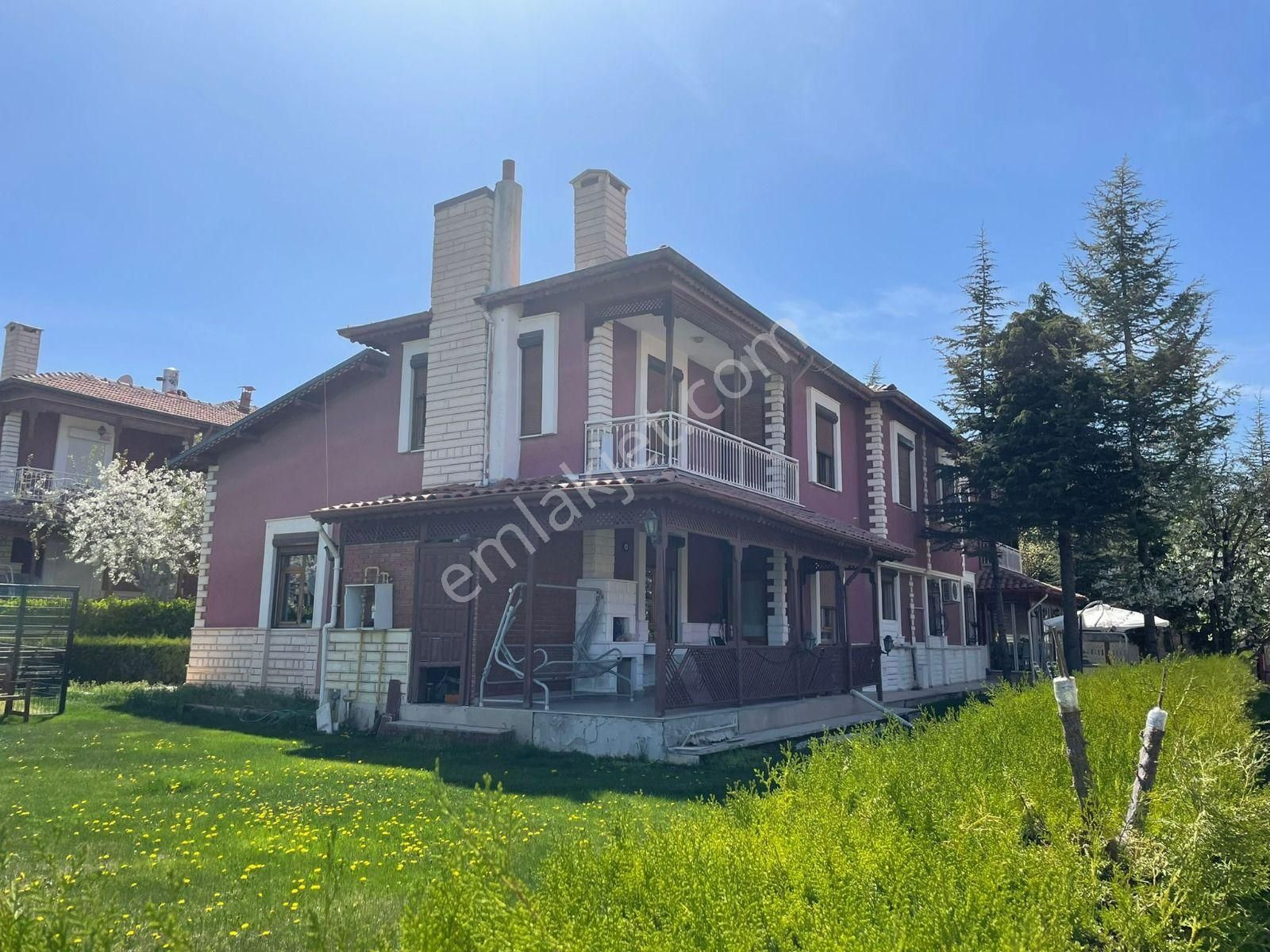 Isparta Merkez Batıkent Satılık Villa  ISPARTA EN UYGUN VE PRESTİJLİ VİLLASIDIR