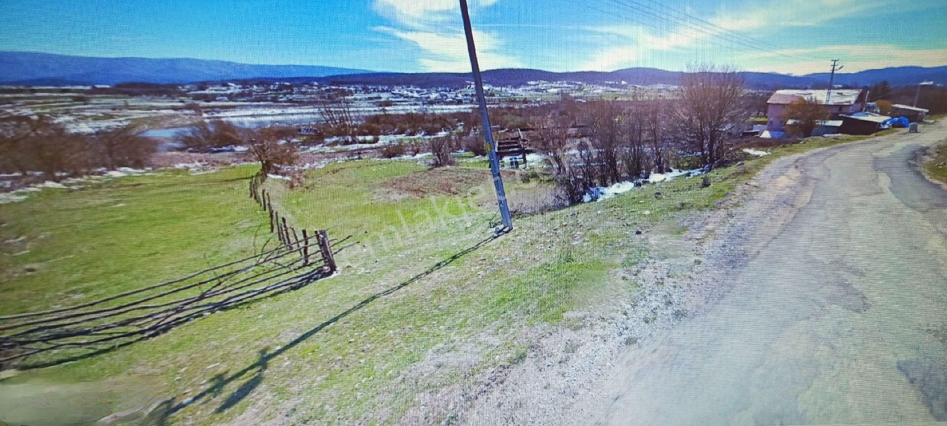 Bolu Merkez Yumrukaya Köyü (Merkez) Satılık Tarla BOLU MERKEZ YUMRUKAYADA SATILIK ARAZİ