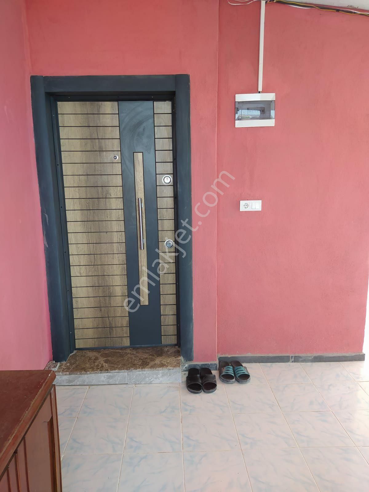 Konak Yurume Mesafesinde Deniz Manzaralı Komple Bina 4 Daire - Görsel 8