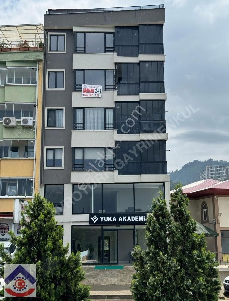 Giresun Merkez Teyyaredüzü Satılık Daire Avroturk Gayrimenkul'den Teyyaredüzün'de 2+1 85m² Sıfır Daire