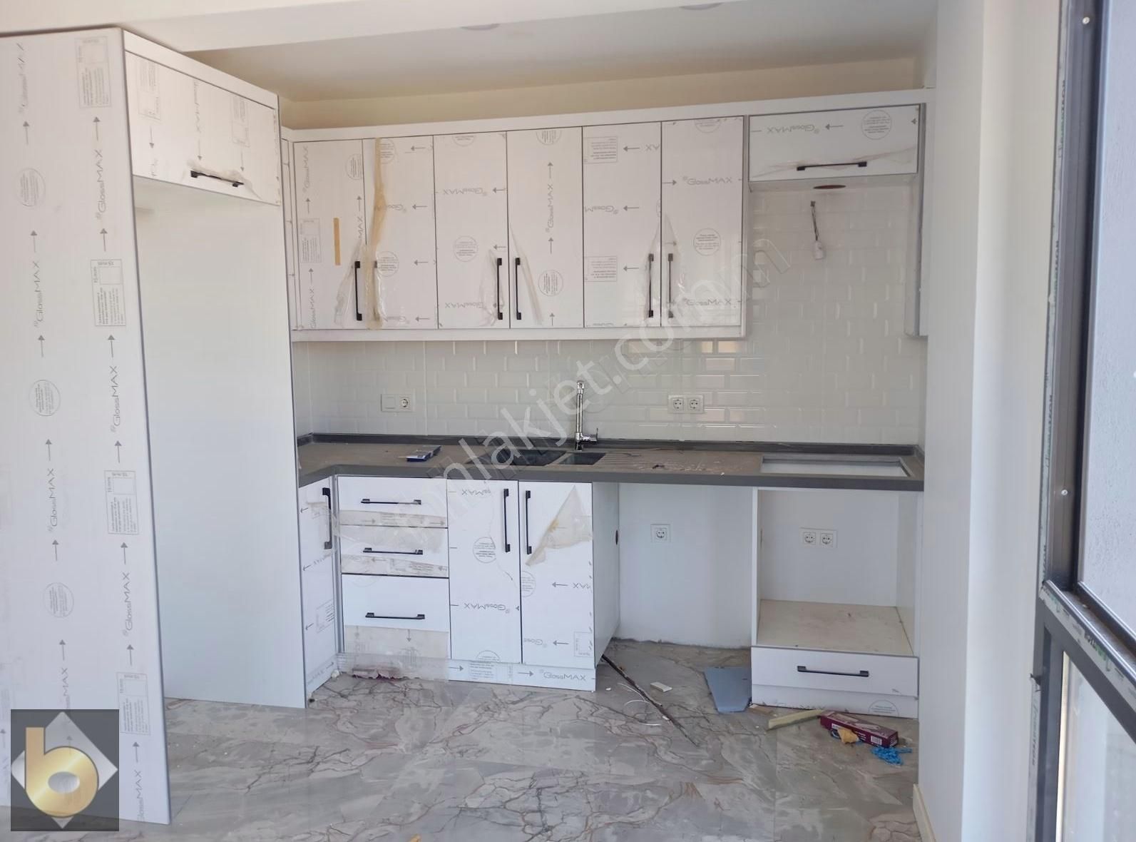 Fethiye Karaçulha Satılık Daire Fethiye Karaçulha Merkez Havuzlu Site İçerisinde 1+1 Daire