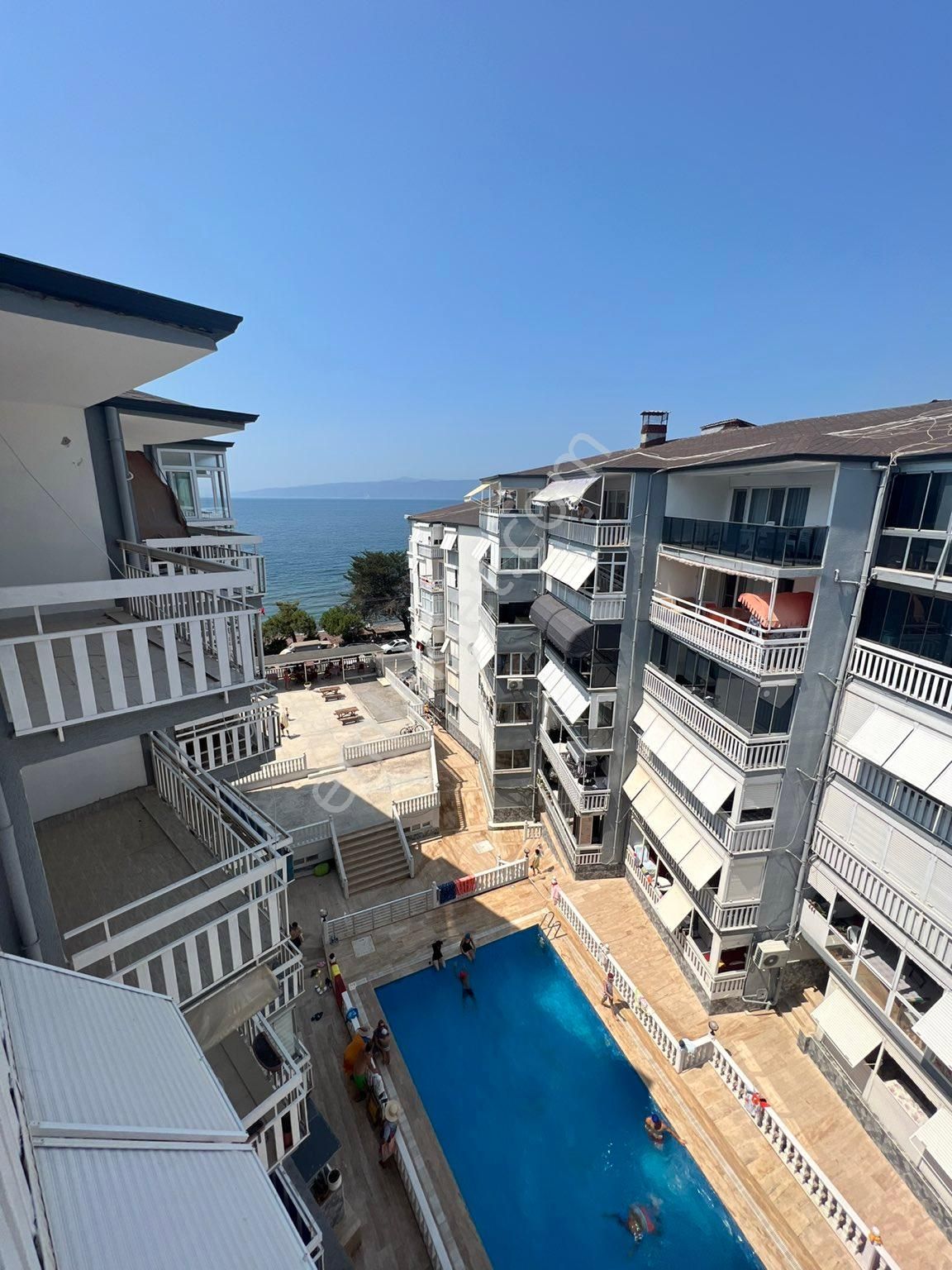 Gemlik Kurşunlu Satılık Daire Havuzlu sorgun sitesi satılık daire