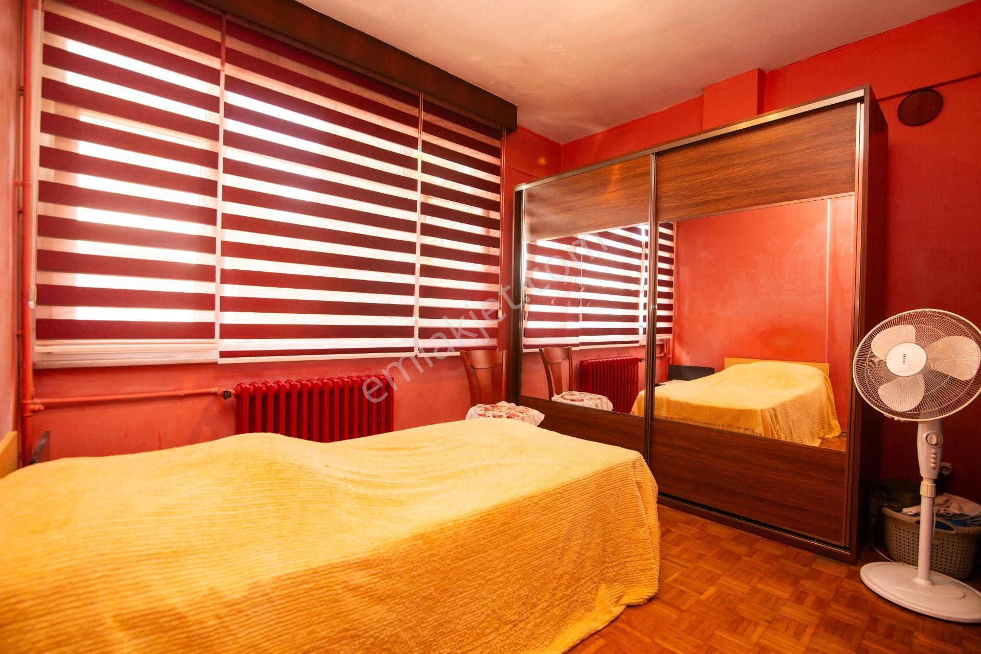 Çengelköy'de Boğaz Manzaralı Satılık 3+1 - Görsel 20