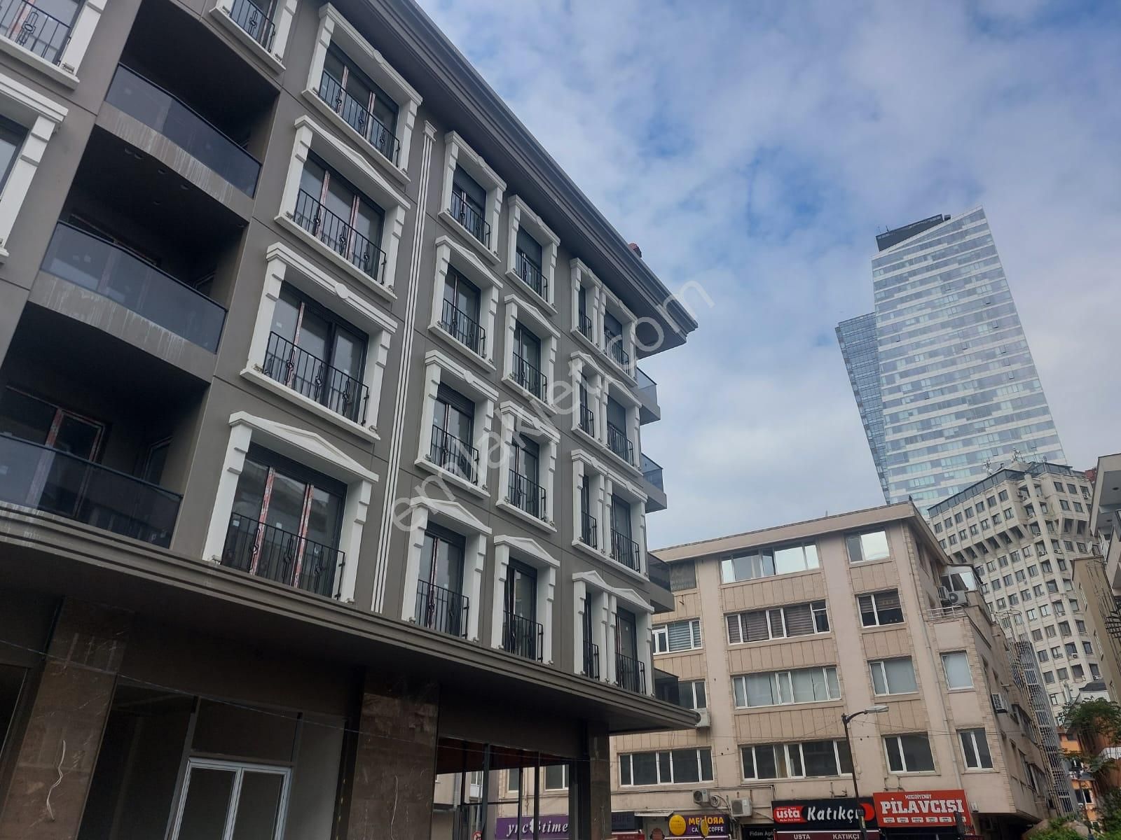 Şişli Mecidiyeköy Kiralık Genel  MECİDİYEKÖY MERKEZ METRO YANI YENİ BUTİK BİNADAN 1+1 VE 2+1 SIFIR DAİRELER