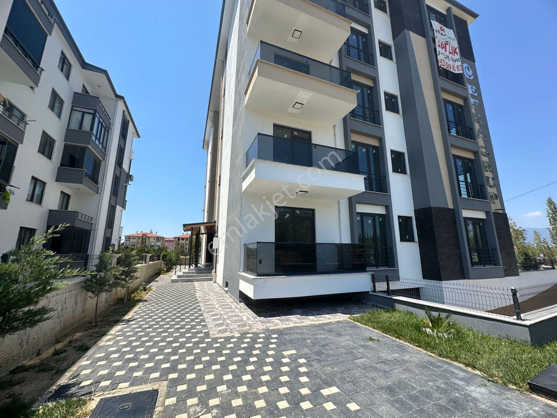 Burhaniye Bahçelievler Satılık Daire BURHANİYE BAHÇELİEVLER'DE SATILIK 3+1 DAİRE