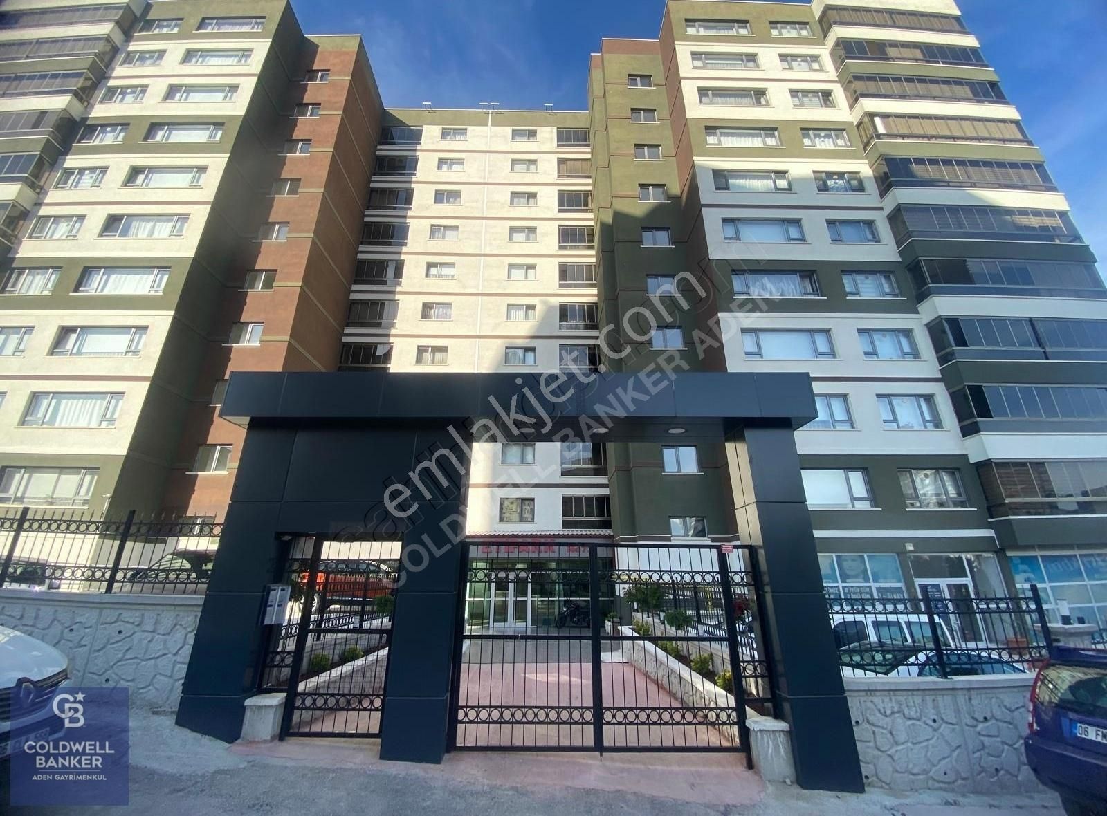 Etimesgut Piyade Satılık Daire PİYADE MAHALLESİ ETİPARK SİTESİNDE SATILIK 3+1 DAİRE