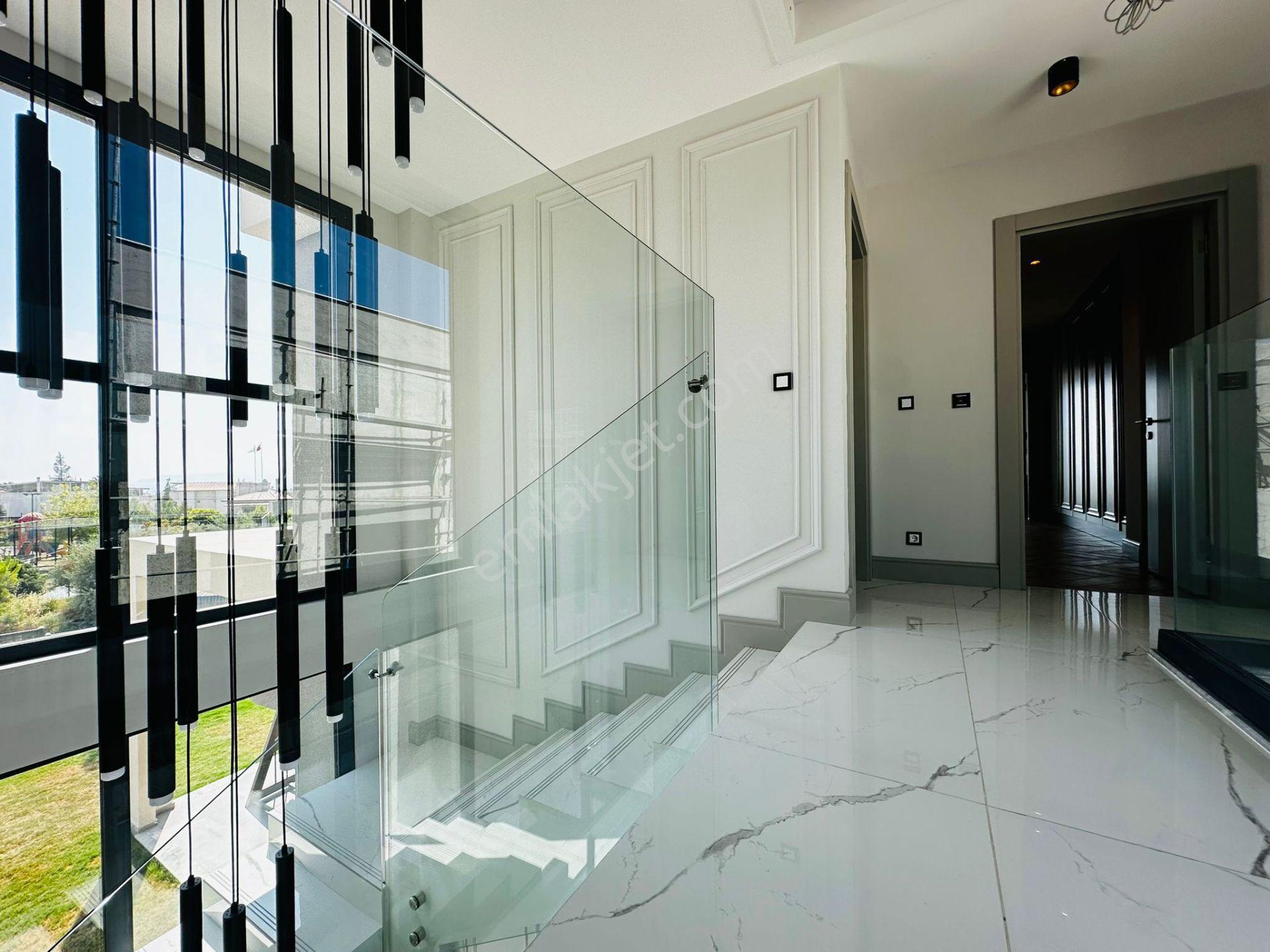 Full Manzara-güvenlik-özel Havuz/otopark-merkezi-600 M2 Bahçe-ultra Lüx -tamamı Müstakil - Görsel 14