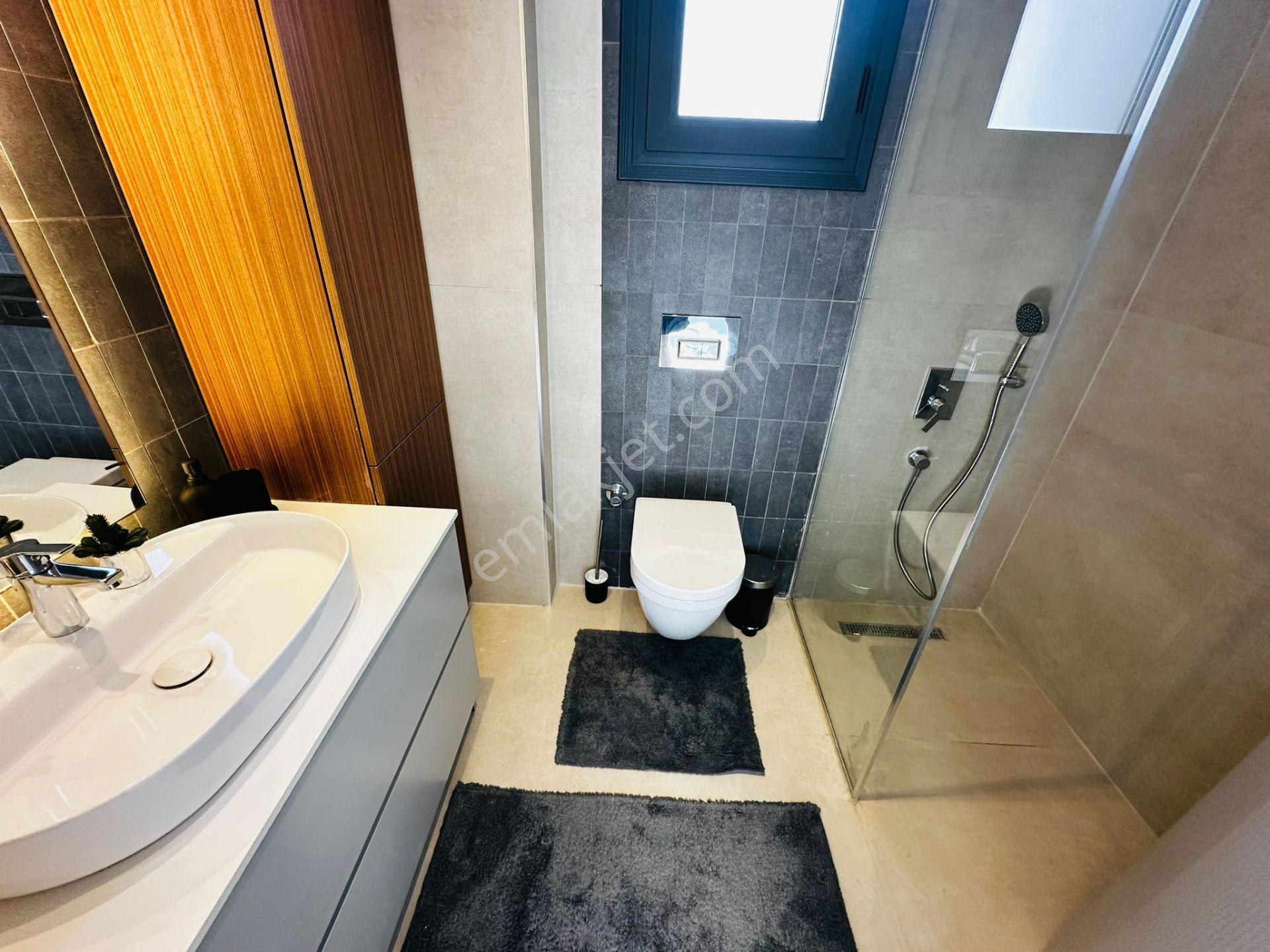 Full Manzara-güvenlik-özel Havuz/otopark-merkezi-600 M2 Bahçe-ultra Lüx -tamamı Müstakil - Görsel 32