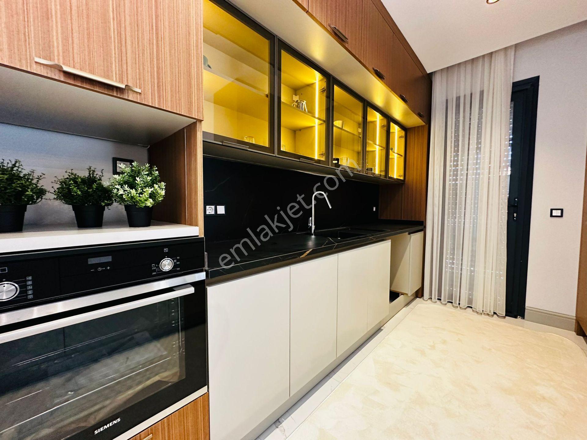 Full Manzara-güvenlik-özel Havuz/otopark-merkezi-600 M2 Bahçe-ultra Lüx -tamamı Müstakil - Görsel 16